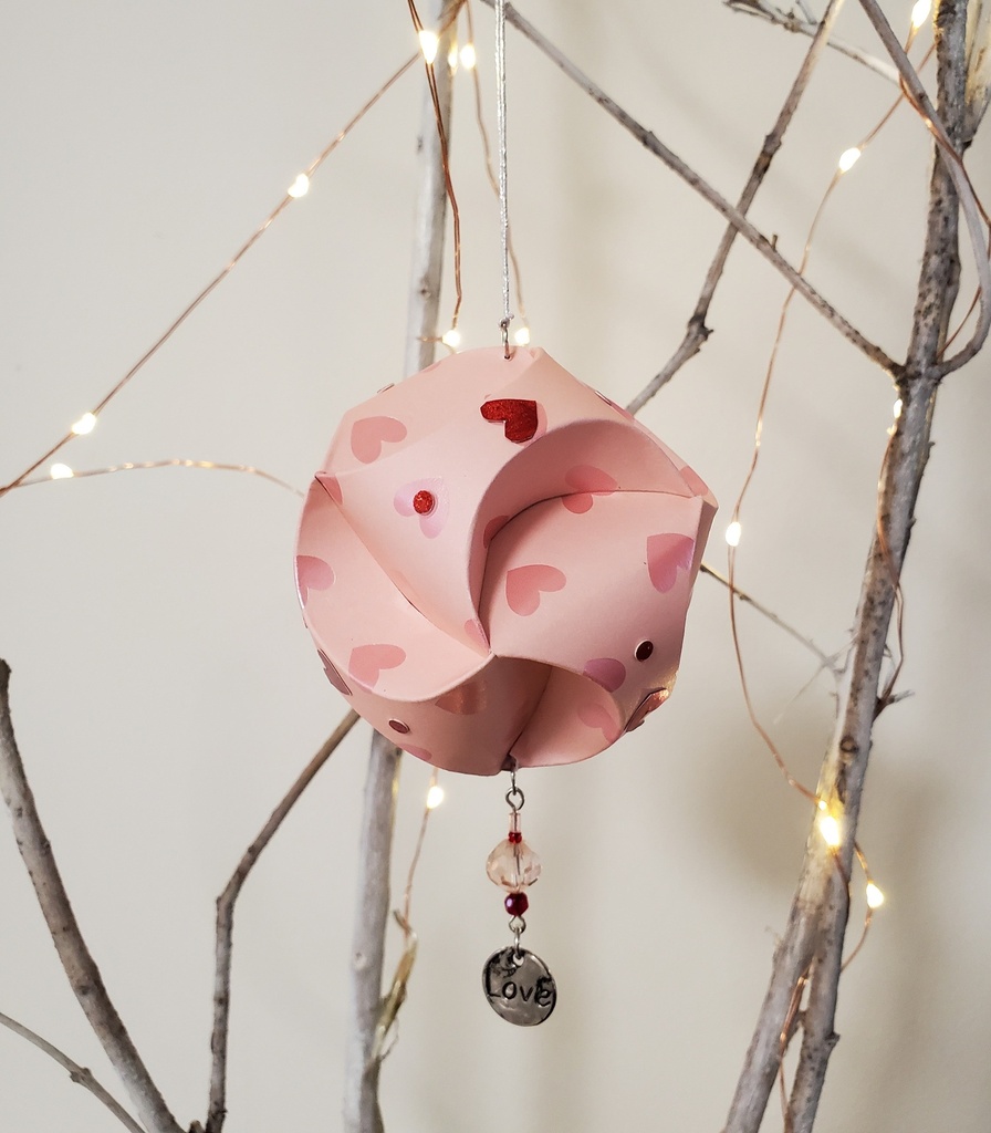 Mo Bennett- Small Pink Paper Valentine Orb