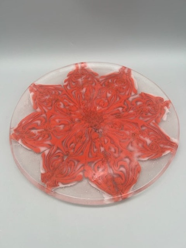 [IU04] Irene Ultee-  Circle Red Fused Glass Plate