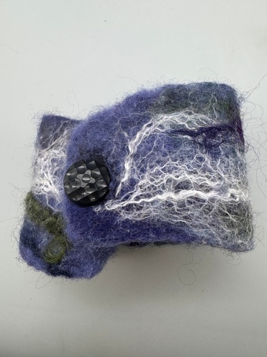 [JG04] Janet Griffin- Cuff 1