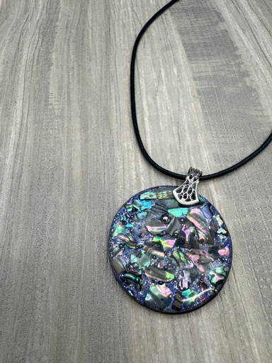 [JS048] Julie Seder - Resin Necklace