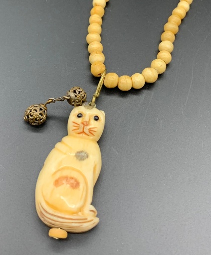 [LW0033] Liz Wallace - Cat and Bone Necklace