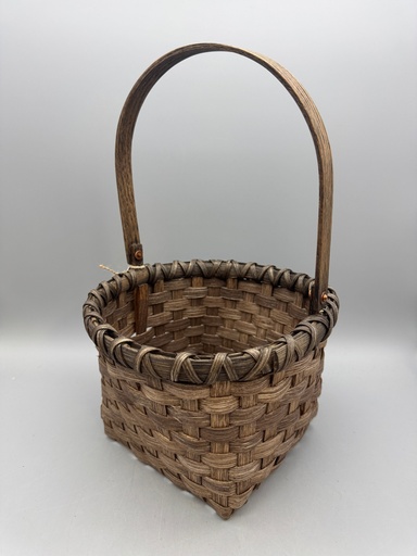 [NK015] Nancy Kochli-Brown Sqaure Basket 1