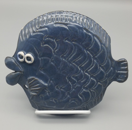 [SUE084g] Sue Henshaw- Hanging Flounder