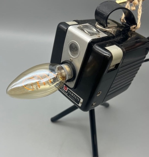 [TD080] Timothy Dooley-Kodak Brownie Lamp