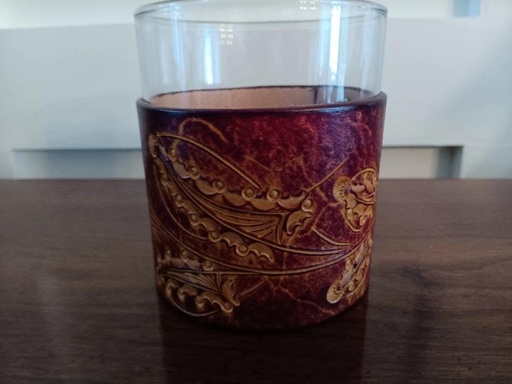 [WF09] Warren Dorer-Rocks Glass Leather