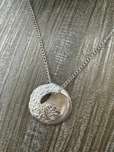 [CQ00] Cynthia Quesenberry -Circular Sterling Silver Necklace