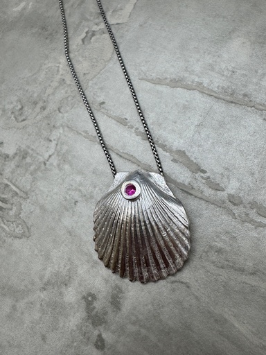 [CQ012] Cynthia Quesenberry -Seashell Sterling Silver Necklace