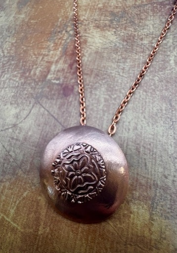 [CQJ08] Cynthia Quesenberry- Copper Round Pendant